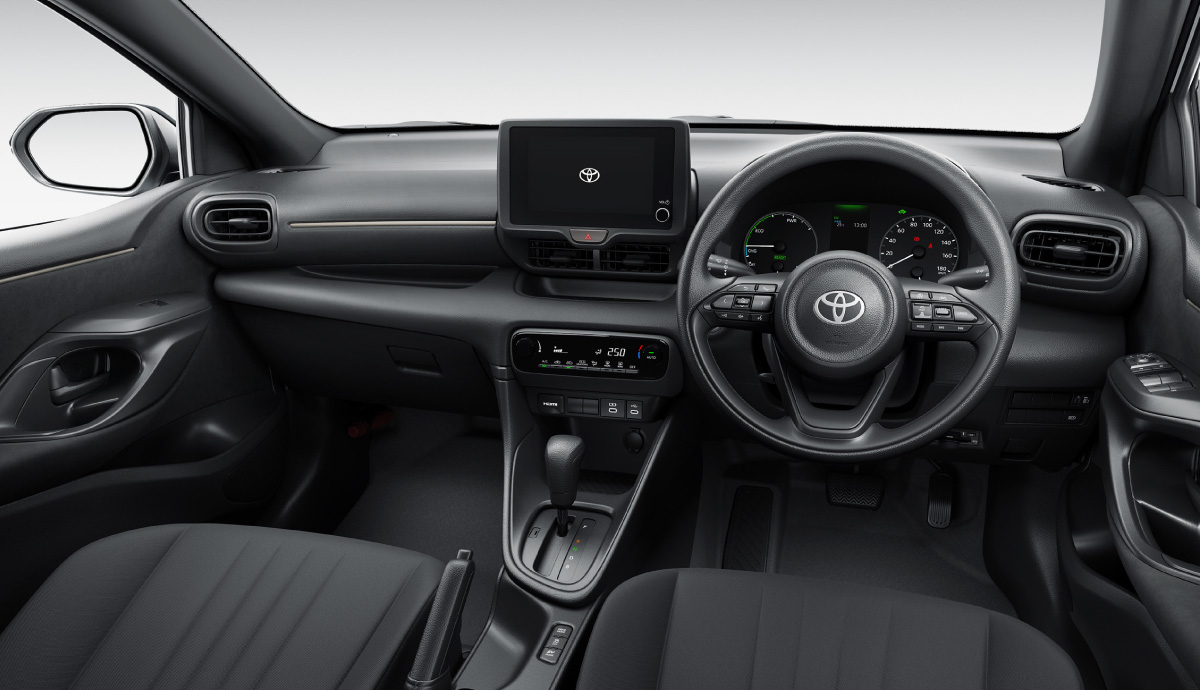 トヨタ　ヤリス　ベルタ　NCP usdm フルブラ輸入　新品未使用 ヴィッツP130/TOYOTA/トヨタYARISハッチバック純正USエンブレム