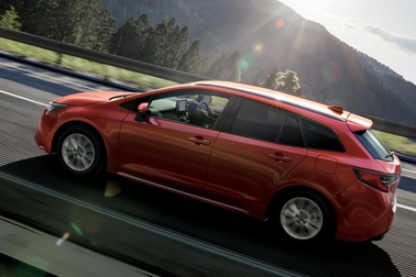 HYBRID S（2WD）